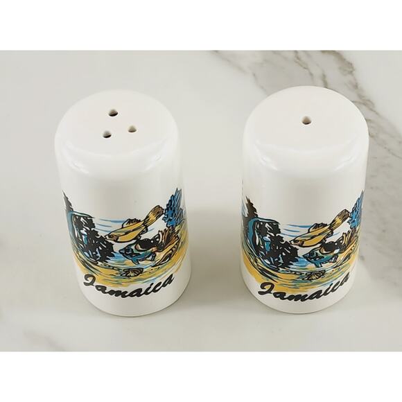 Jamaica Salt & Pepper Shakers Souvenir 3 1/4" White Porcelain Ocean Fish Design - Picture 7 of 11